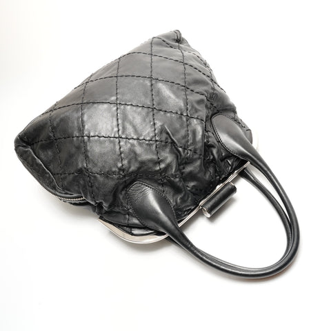 CHANEL No. 11 2006-2008 百搭缝线皮革钱包 黑色 WS26167