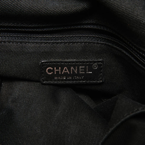 CHANEL No. 11 2006-2008 百搭缝线皮革钱包 黑色 WS26167