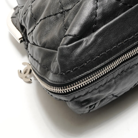 CHANEL No. 11 2006-2008 百搭缝线皮革钱包 黑色 WS26167