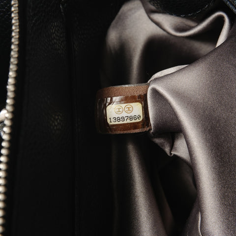 CHANEL No. 13 2009-2010 Wild Stitch COCO 马克鱼子酱皮单肩包 黑色 WS26168