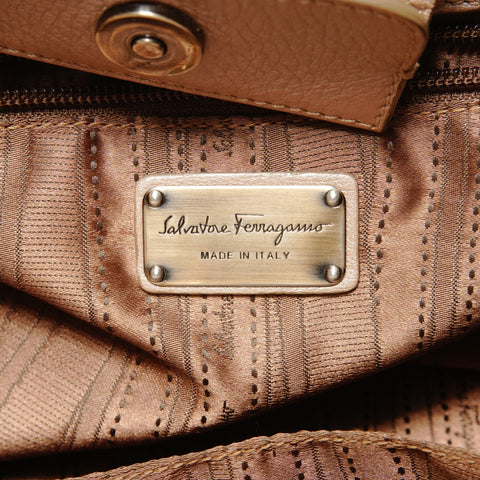 Salvatore Ferragamo 金色皮革 Gancini 单肩包 粉色 WS26172