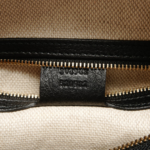 GUCCI Soho 链条皮革 308983 单肩包黑色 WS26203