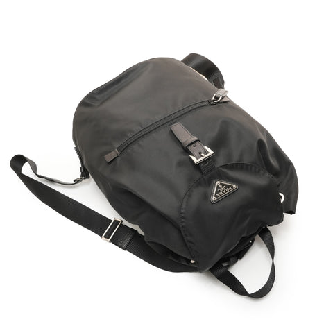 PRADA 尼龙三角标志背包背包黑色 WS26236
