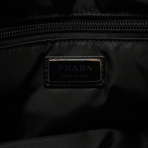 PRADA 再生尼龙绗缝斜挎包 单肩包 黑色 WS26240