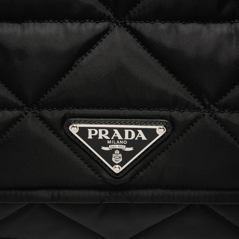 PRADA 再生尼龙绗缝斜挎包 单肩包 黑色 WS26240