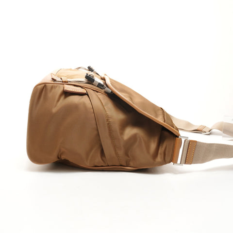 PRADA 尼龙 2VD052 再生尼龙单肩包米色 WS26245