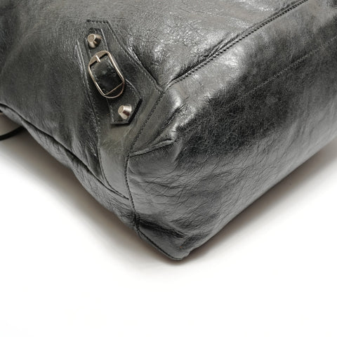 BALENCIAGA The Day Leather Shoulder Bag black WS26260