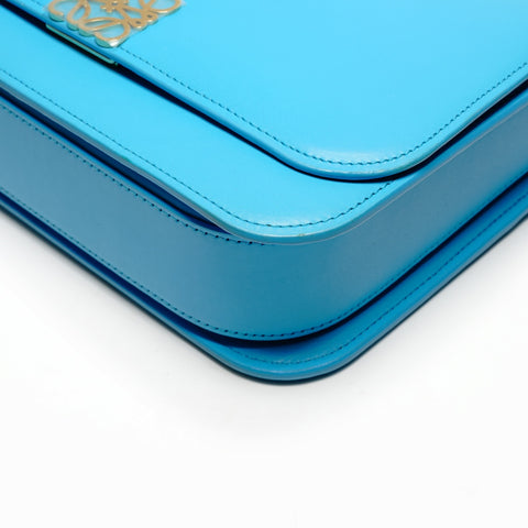 LOEWE Goya Medium Leather Bag in Turquoise Shoulder Bag blue WS26274