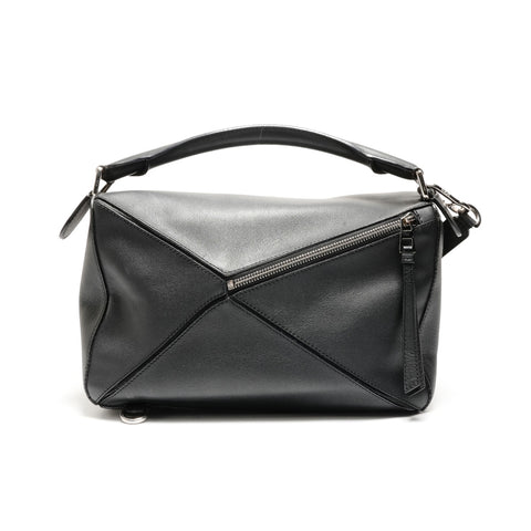 LOEWE Puzzle Leather Medium Shoulder Bag black WS26286
