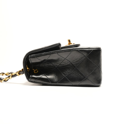 CHANEL Lammleder Mini Matelasse Square Nr. 4 1996-1997 Umhängetasche schwarz WS26311