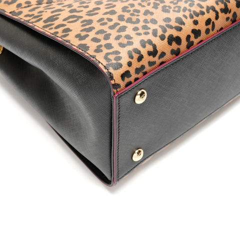 Salvatore Ferragamo Gancini Leopardenmuster 2-Wege-Tasche Handtasche Braun WS26342