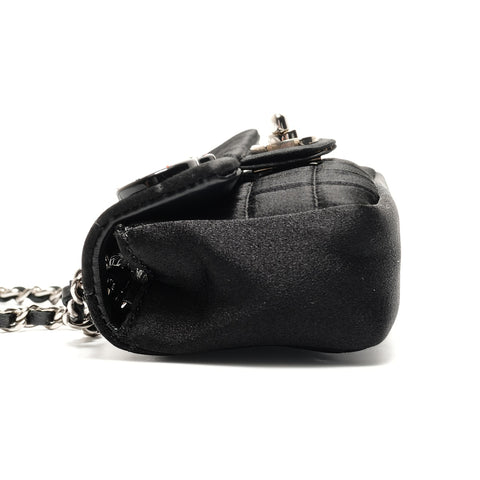 CHANEL No. 9 2004-2005 Chocolate Bar Satin Shoulder Bag black WS26347