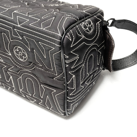 LOUIS VUITTON 2021-2025 Snow Dop Kit Handtasche schwarz WS26357