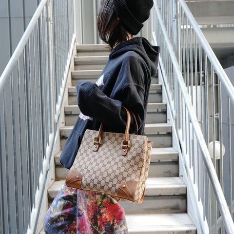 GUCCI GG Canvas Nieten Handtasche Braun WS26364