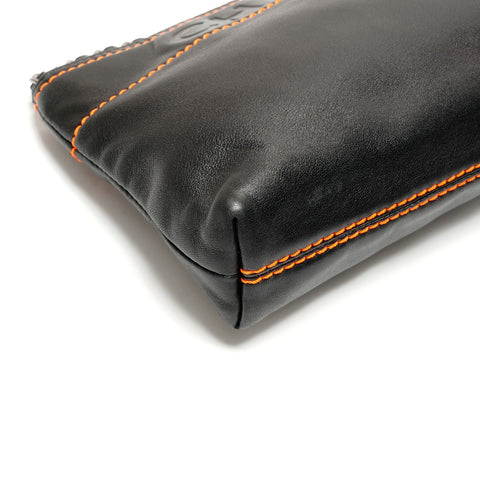 CHANEL Nr. 9 2004-2005 Lammfell Wild Stitch Umhängetasche schwarz WS26370