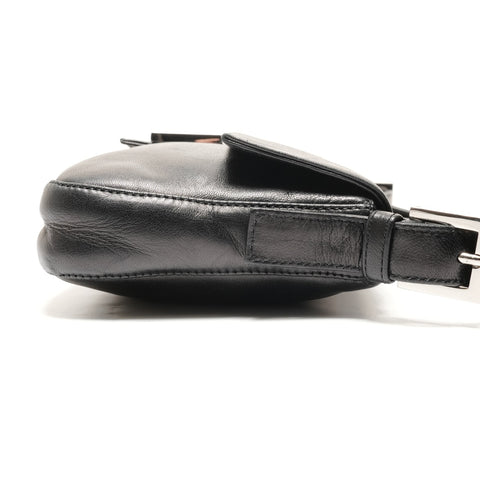 FENDI Mamma baguette Shoulder Bag black WS26392