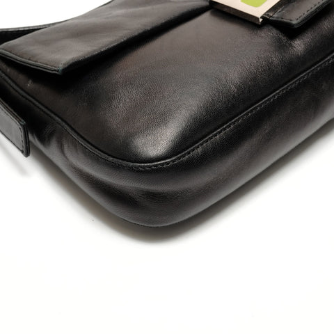 FENDI Mamma baguette Shoulder Bag black WS26392