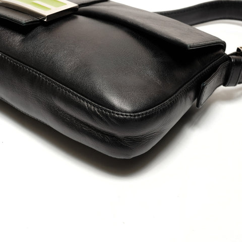 FENDI Mamma baguette Shoulder Bag black WS26392