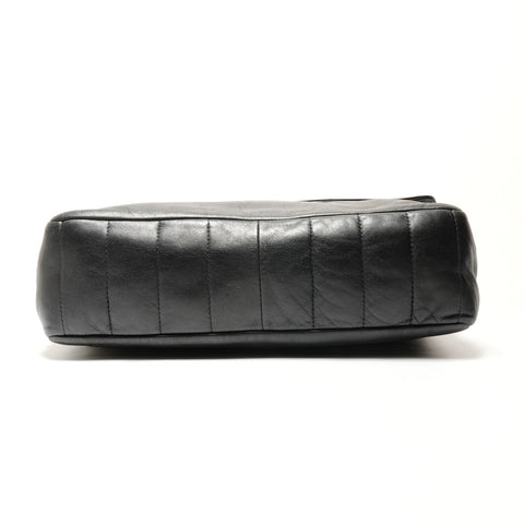 CHANEL No. 5 1997-1999 Rum Chanel 2.55 Shoulder Bag black WS26400