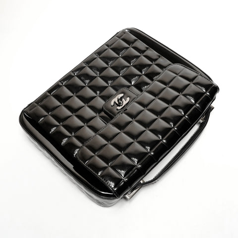 CHANEL No. 7 Chocolate Bar Patent Leather 2002-2003 Handbag black WS26435