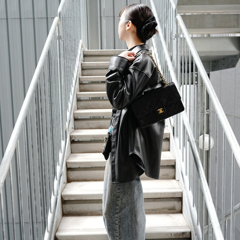CHANEL Double flap lambskin matelass chain 9.8" 1st series 1989-1991 Shoulder Bag black WS26436