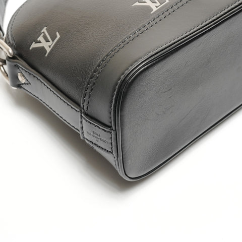 LOUIS VUITTON 2021-2025 Alma EW Handtasche schwarz WS26487