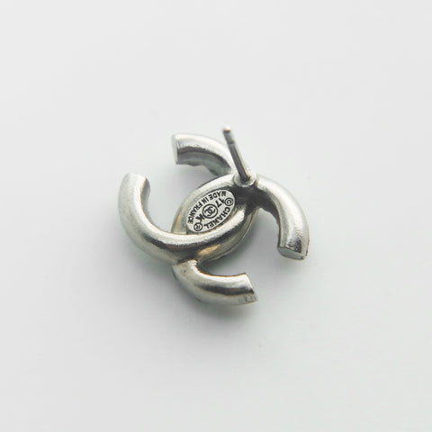 CHANEL 17K 2017 COCO Mark Rhinestone Pierce Silver WS26563