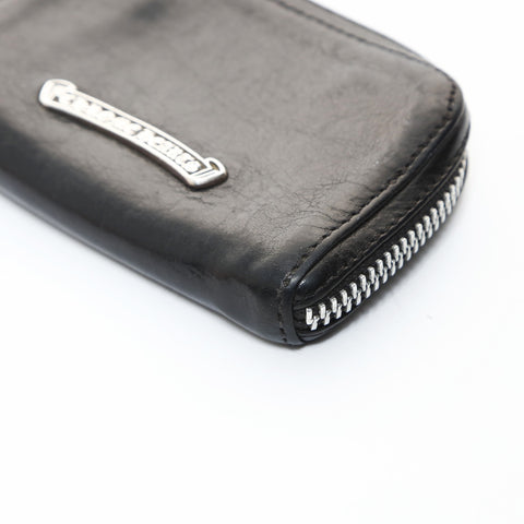 CHROME HEARTS Leather Scroll Logo Dagger Round Zip Coin Case Coin case black WS26587