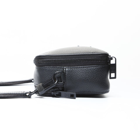 LOUIS VUITTON alpha wearable wallet Shoulder Bag black WS26609
