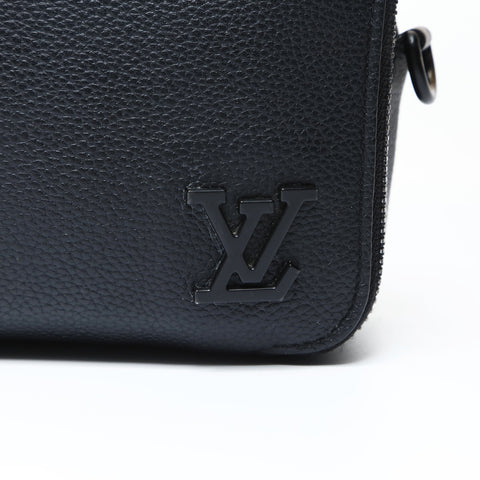 LOUIS VUITTON alpha wearable wallet Shoulder Bag black WS26609