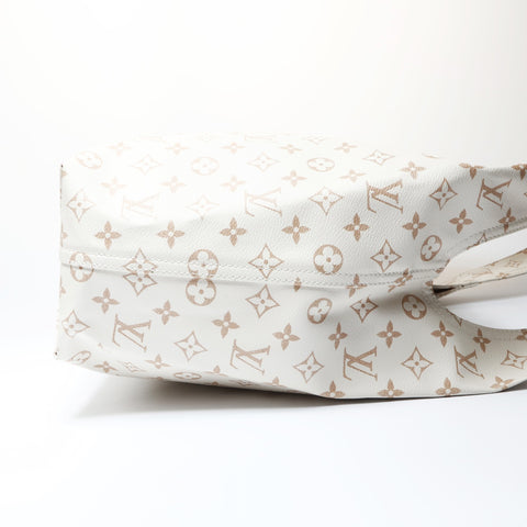 LOUIS VUITTON Monogram Atlantis GM Handbag white WS26615