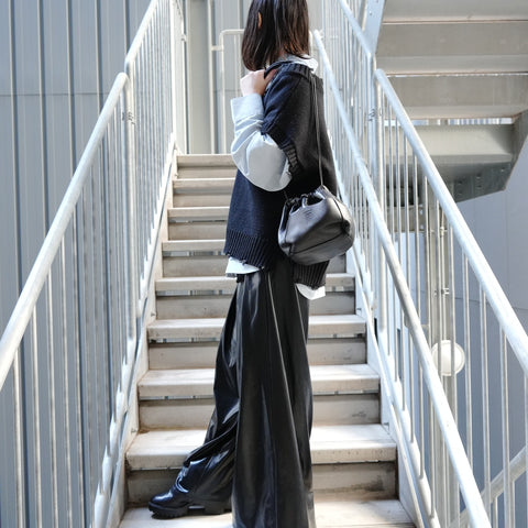 JIL SANDER Leather Drawstring Bag Shoulder Bag black WS26729