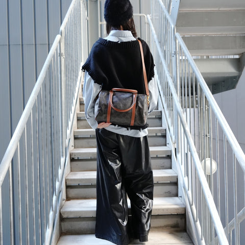 CELINE Macadam PVC 饰边徽标波士顿包 棕色 WS26730