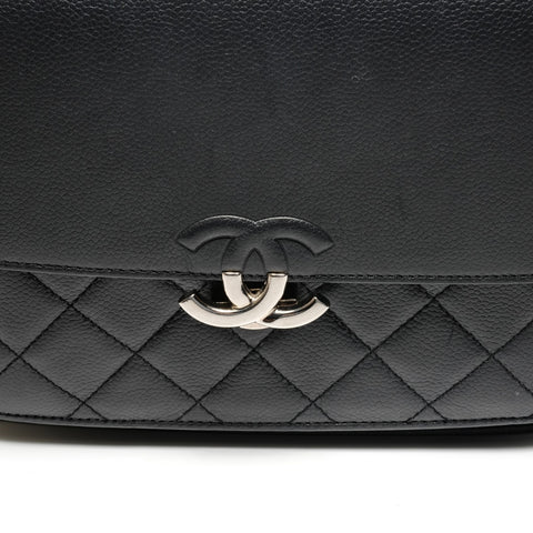 CHANEL No. 24 2017-2018 Half Coco Caviar Chain Shoulder Shoulder Bag black WS26734