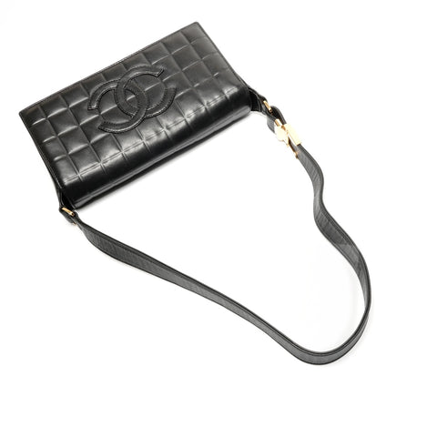 CHANEL No. 6 2000-2002 Chocolate Bar COCO Mark Lambskin Shoulder Bag black WS26744