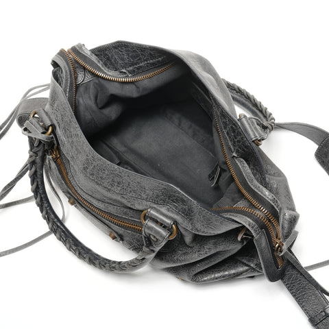 BALENCIAGA The First Leder 2-Wege-Schultertasche mit Spiegel grau WS26746