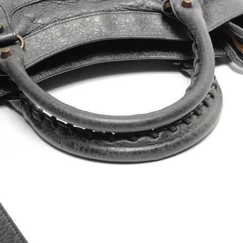 BALENCIAGA The First Leder 2-Wege-Schultertasche mit Spiegel grau WS26746