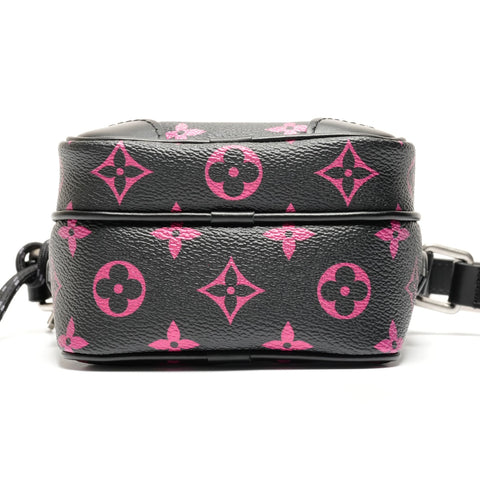 LOUIS VUITTON Monogram Iridescent NM Amazon M13898 Shoulder Bag black WS26777