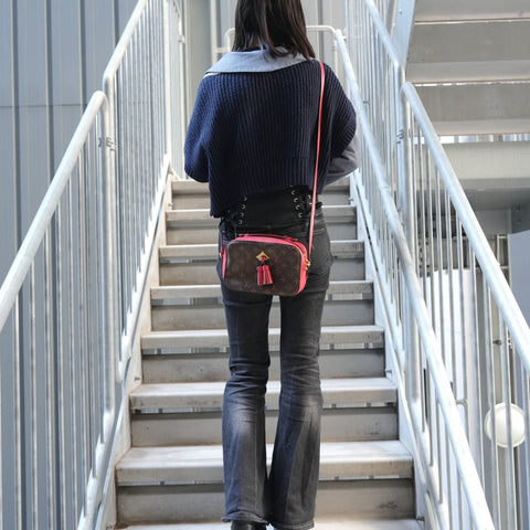 LOUIS VUITTON 2018 Monogram Saintonge Shoulder Bag Brown WS26817