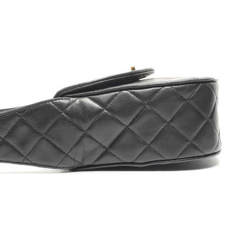 CHANEL No. 2 1991-1994 Lambskin Matelasse Turnlock Handbag black WS26846