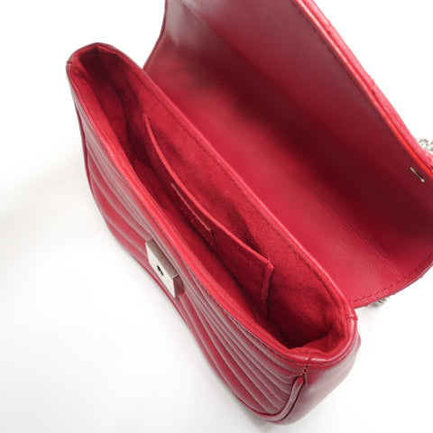 LOUIS VUITTON 2018 New Wave Chain Bag Shoulder Bag Red WS26851
