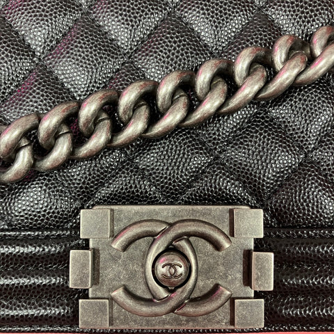 CHANEL Caviar Skin Boy Chanel 25 Matelasse Gunmetal Chain 26 Series 2018-2019 Shoulder Bag black WS26855