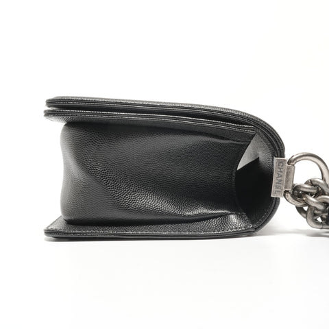 CHANEL Caviar Skin Boy Chanel 25 Matelasse Gunmetal Chain 26 Series 2018-2019 Shoulder Bag black WS26855
