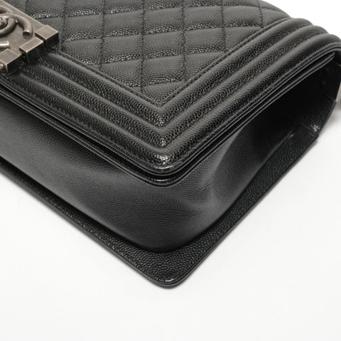 CHANEL Caviar Skin Boy Chanel 25 Matelasse Gunmetal Chain 26 Series 2018-2019 Shoulder Bag black WS26855