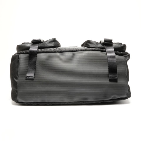 CHANEL Sport Line Nylon Chocobar Messenger Bag with Pocket, 10 Series, 2005-2006 Shoulder Bag black WS26862