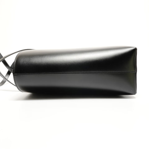 BURBERRY Leather Medium 8084984 Tote Bag black WS26872