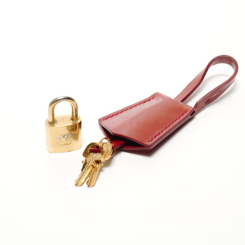 LOUIS VUITTON Alma BB Patent Leather PVC Vernis Shoulder Bag Red WS26876