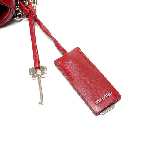 Miu Miu Miu Miu Matelass Shoulder Bag Shoulder Bag Red WS26888