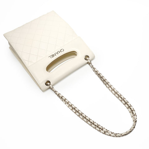 CHANEL 19th series 2014 logo ChainShoulder Shoulder Bag white WS26892
