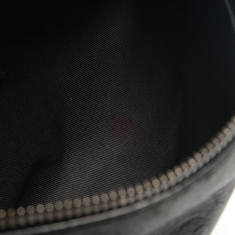LOUIS VUITTON Monogram Shadow Discovery Bum Bag Waist bag black WS26895